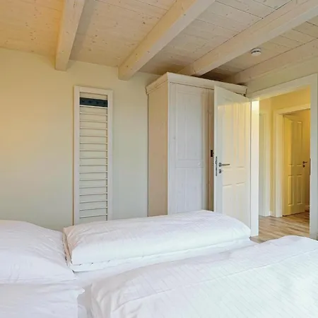 1 Bedroom Beautiful In