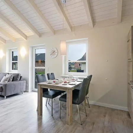 1 Bedroom Beautiful In Дом отдыха