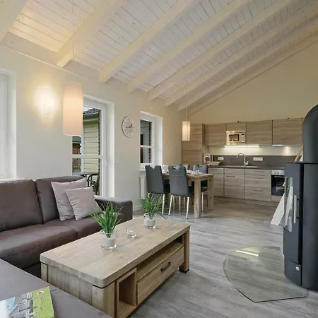 1 Bedroom Beautiful In *